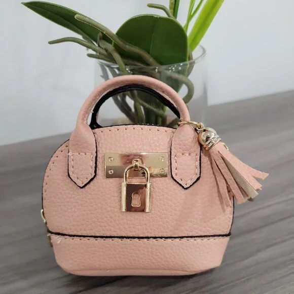 Cute Mini Pink Faux Leather Coin Purse Bag Keychain for money/lipstick/earpods - Picture 3 of 6